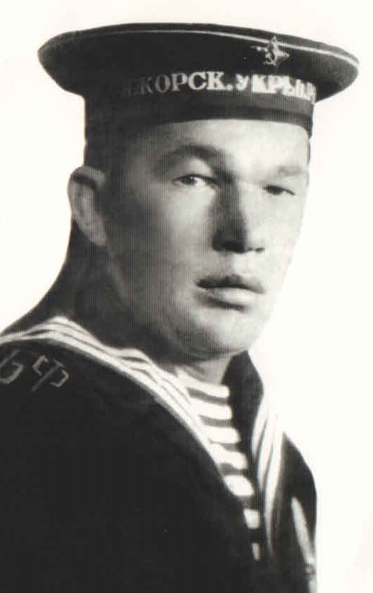 Макаров Александр Кузьмич, Крым, 1942 год.jpg